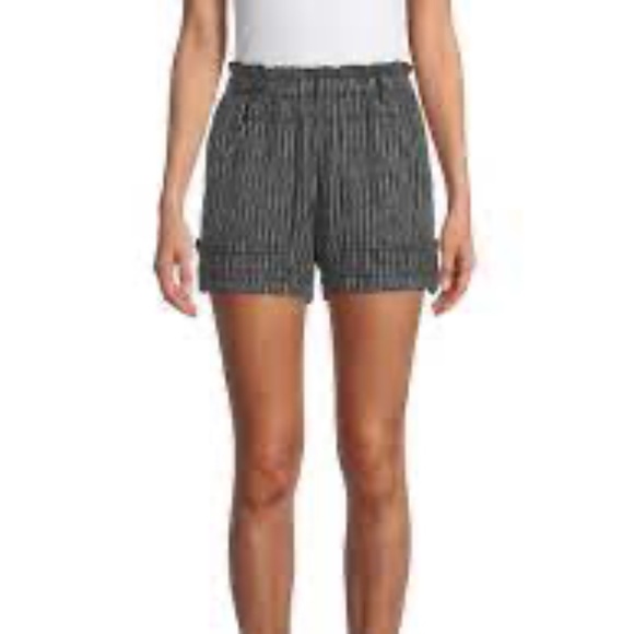 Time & Tru Linen Blend shorts - Picture 7 of 7